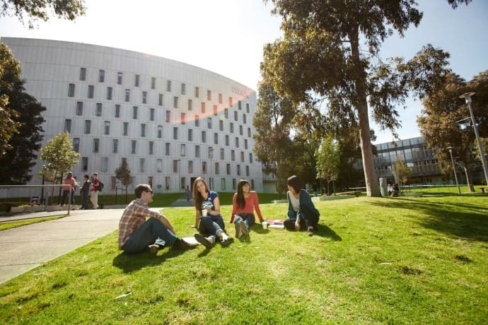 Deakin University – Melbourne